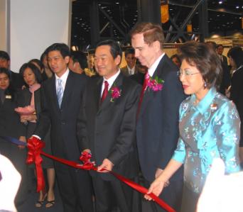 At the openning of Thailand Trade Fair